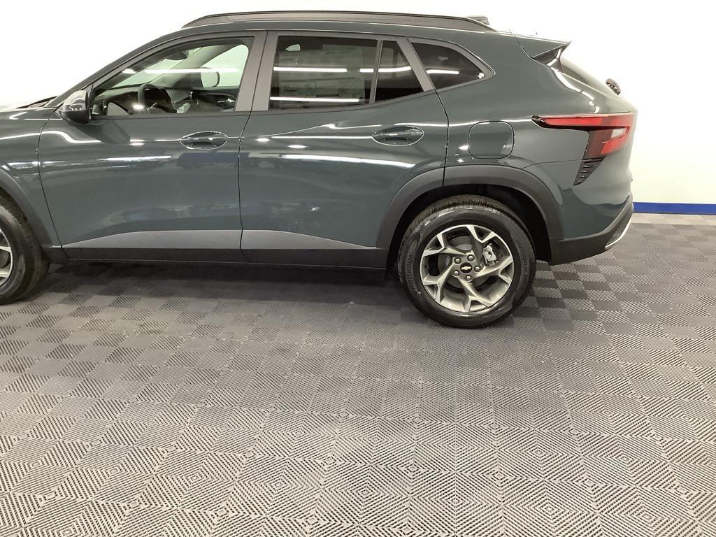 new 2026 Chevrolet Trax car