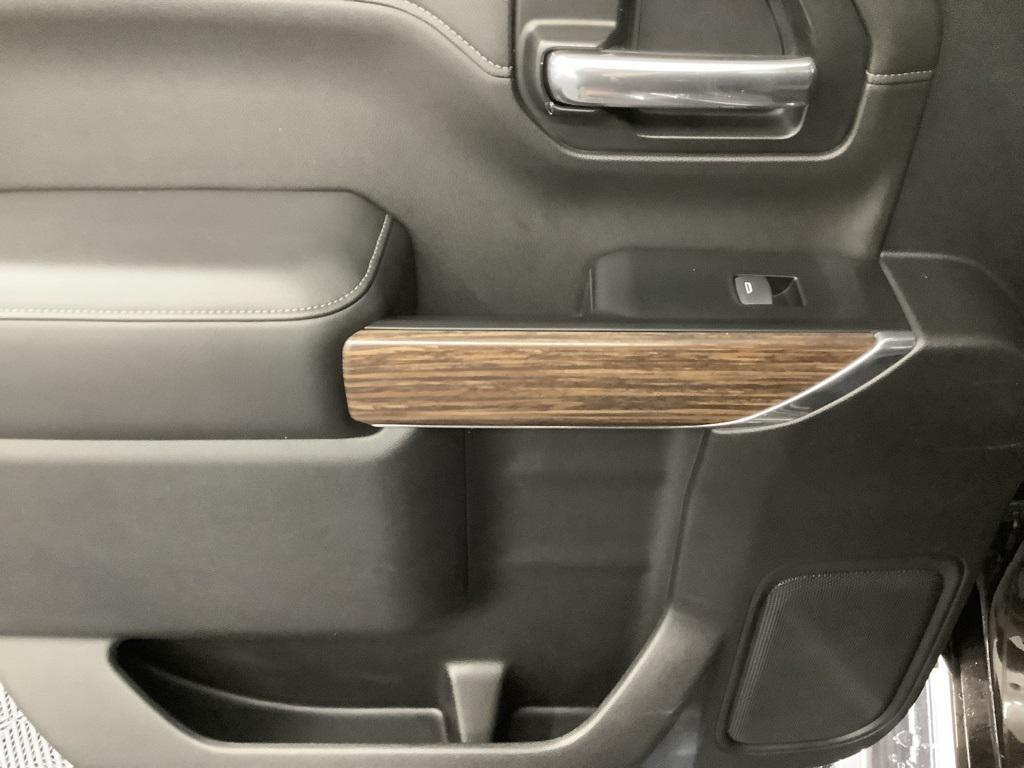 used 2019 Chevrolet Silverado 1500 car, priced at $38,780