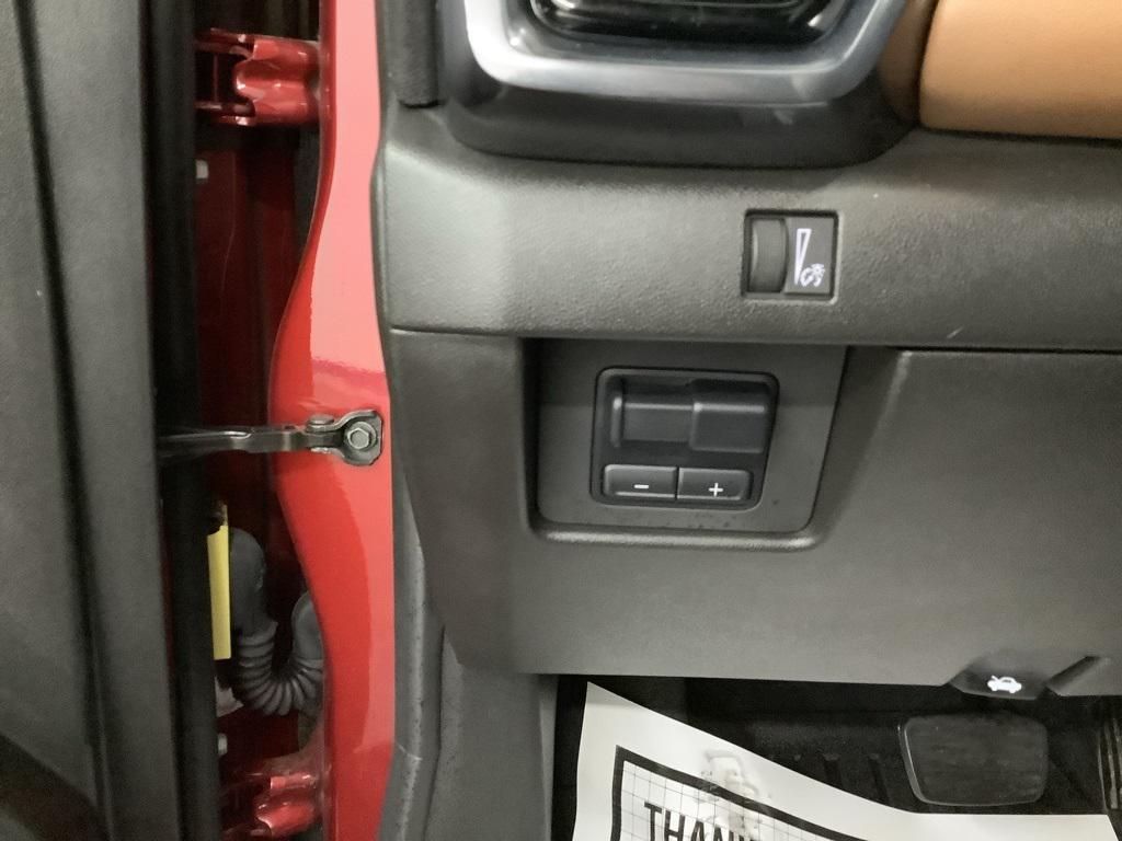 used 2024 GMC Canyon car, priced at $43,780
