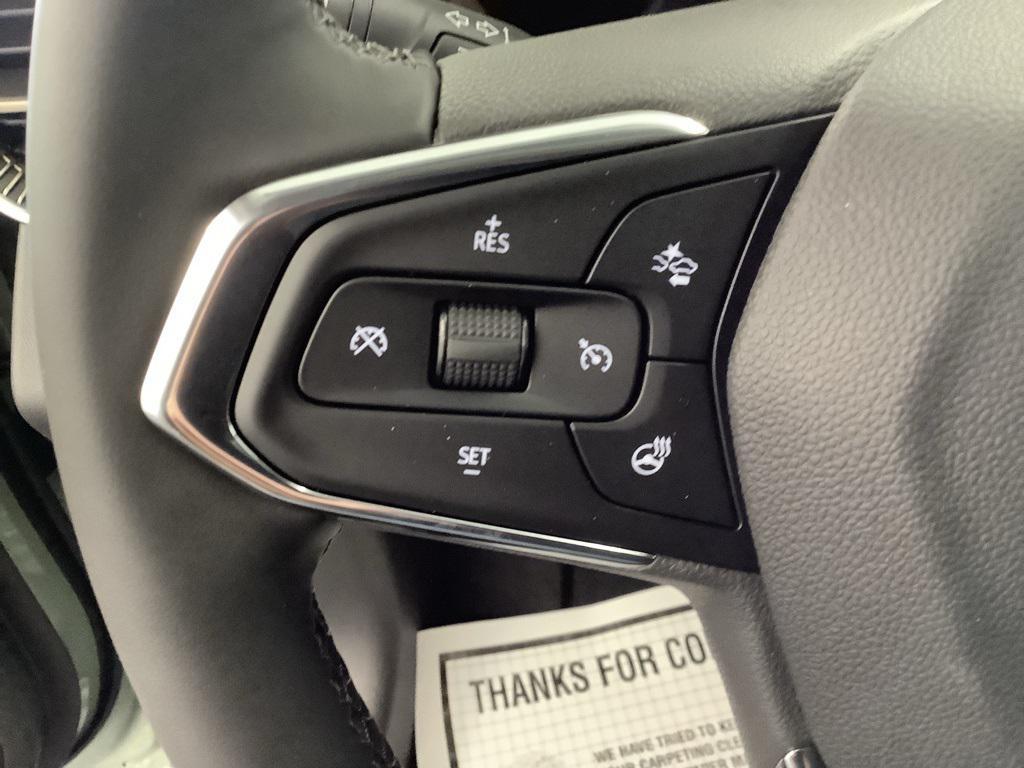 new 2025 Chevrolet Trax car
