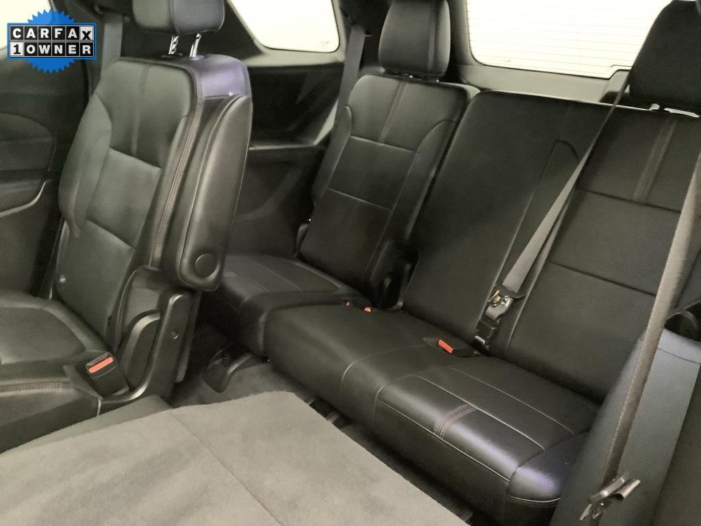 used 2022 Chevrolet Traverse car, priced at $37,980