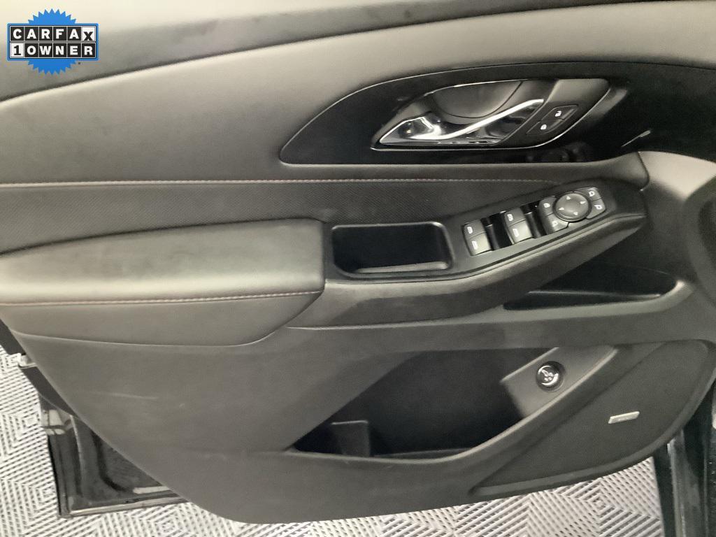 used 2022 Chevrolet Traverse car, priced at $37,980