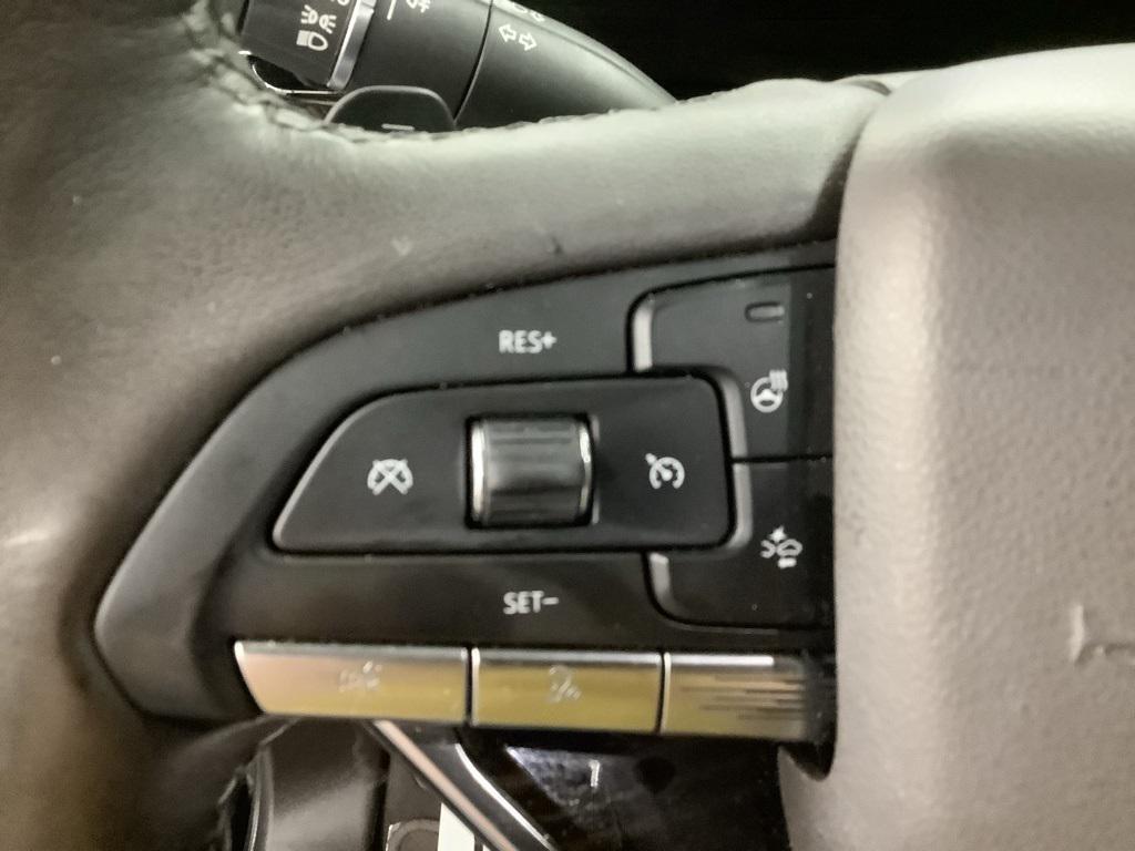 used 2022 Cadillac Escalade car, priced at $56,480