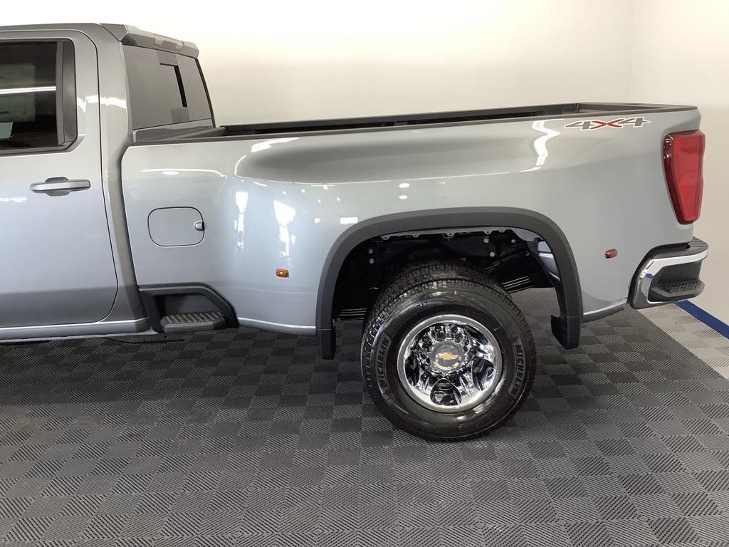 new 2026 Chevrolet Silverado 3500 car