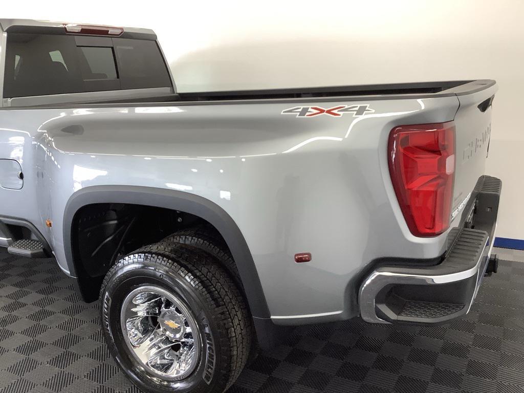 new 2026 Chevrolet Silverado 3500 car