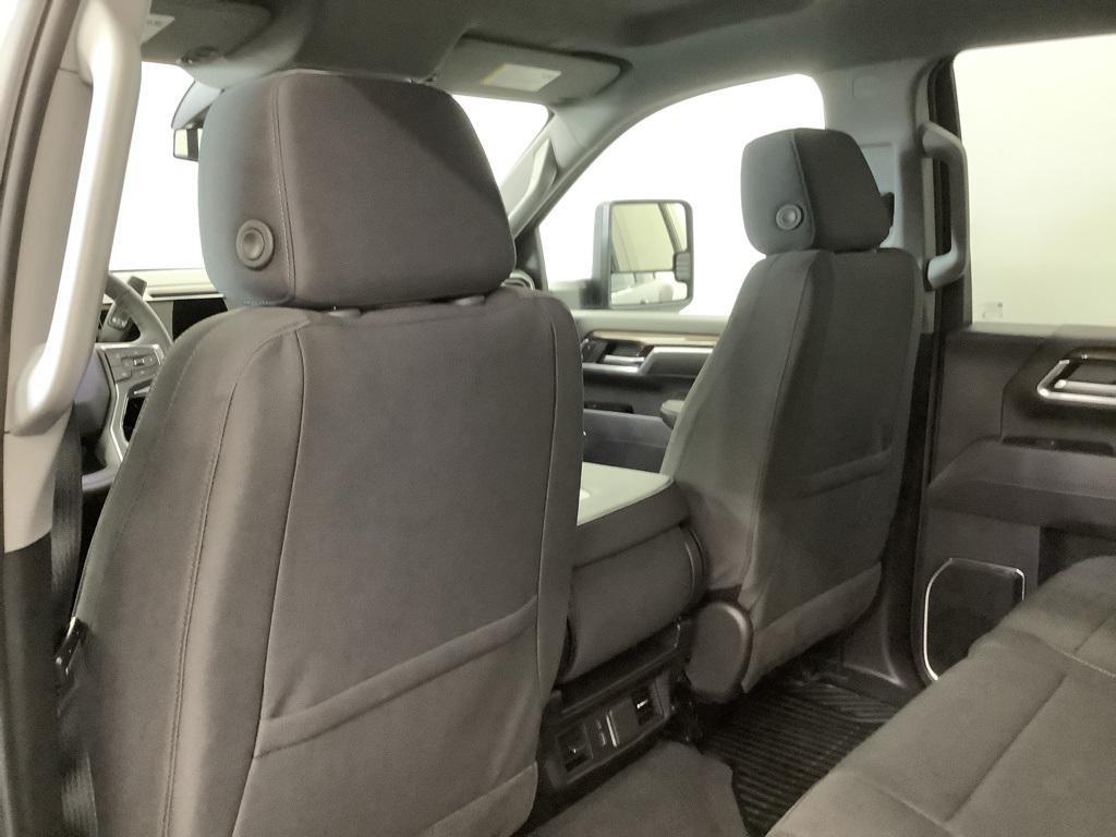 new 2026 Chevrolet Silverado 3500 car