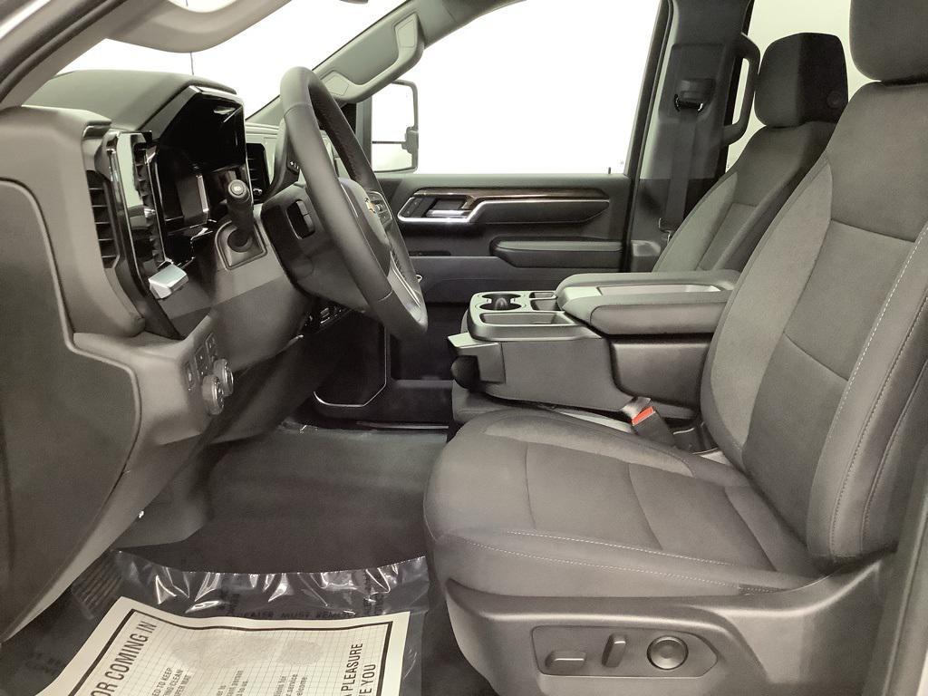 new 2025 Chevrolet Silverado 2500 car