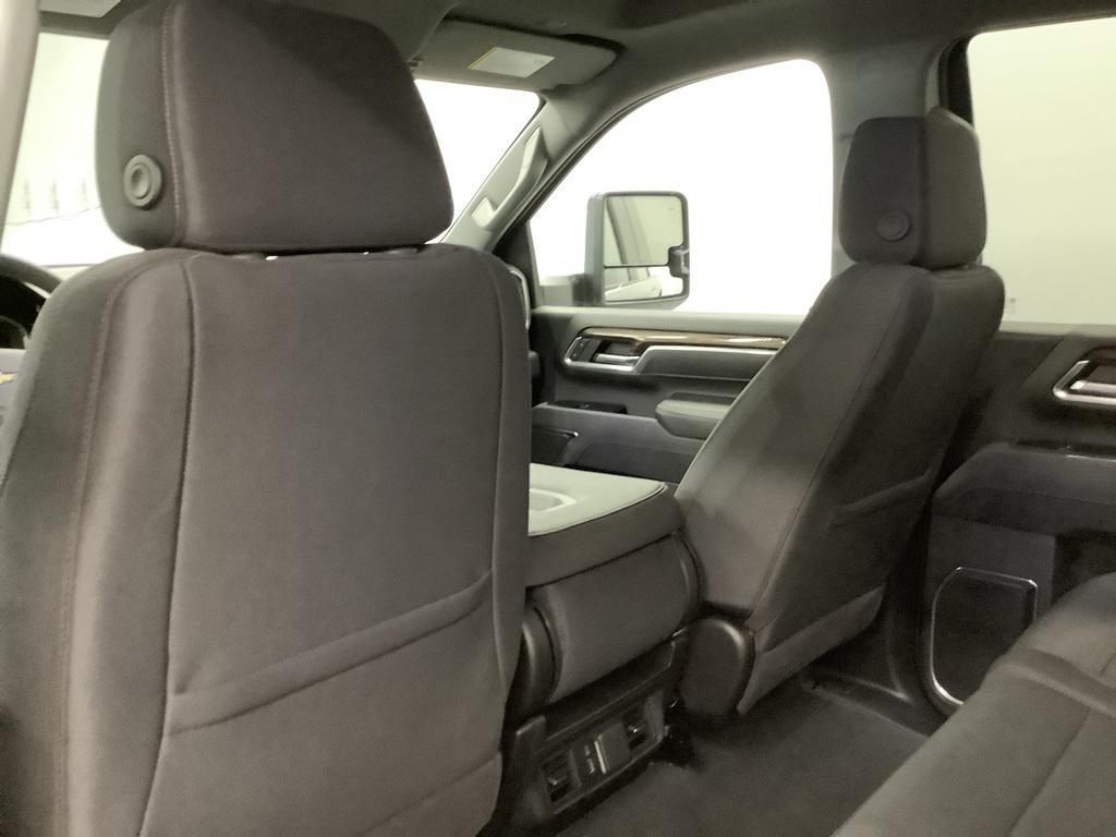 new 2025 Chevrolet Silverado 2500 car