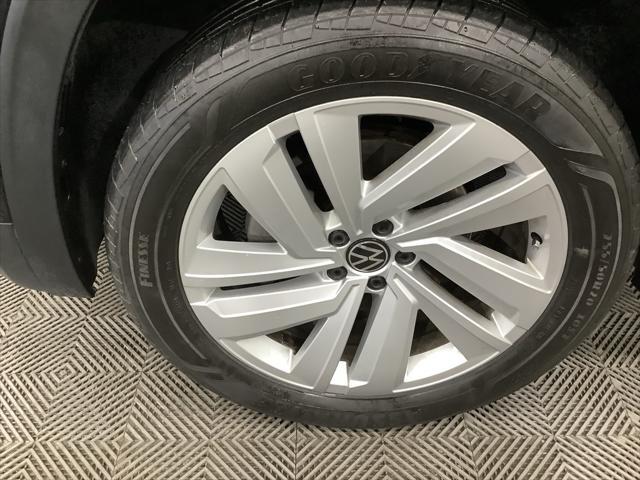 used 2020 Volkswagen Atlas Cross Sport car, priced at $24,280
