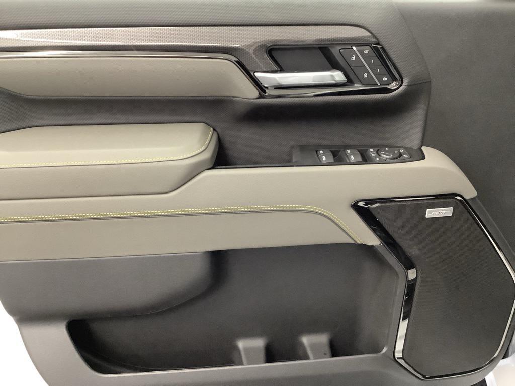 new 2025 Chevrolet Silverado 2500 car