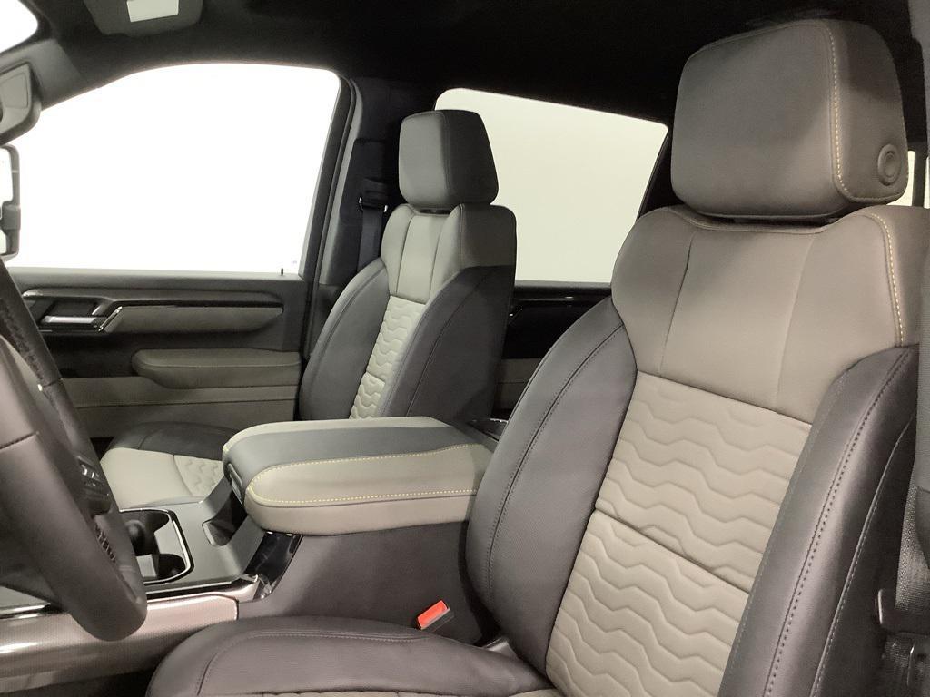 new 2025 Chevrolet Silverado 2500 car