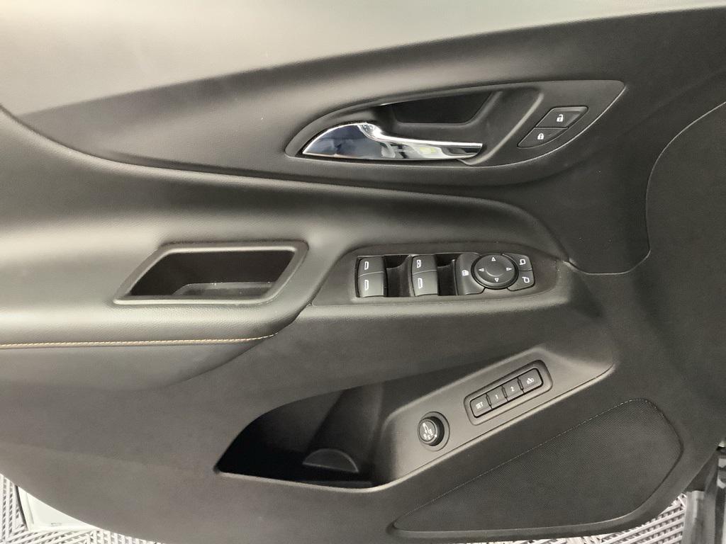 used 2021 Chevrolet Equinox car, priced at $23,380