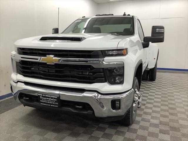 new 2025 Chevrolet Silverado 3500 car