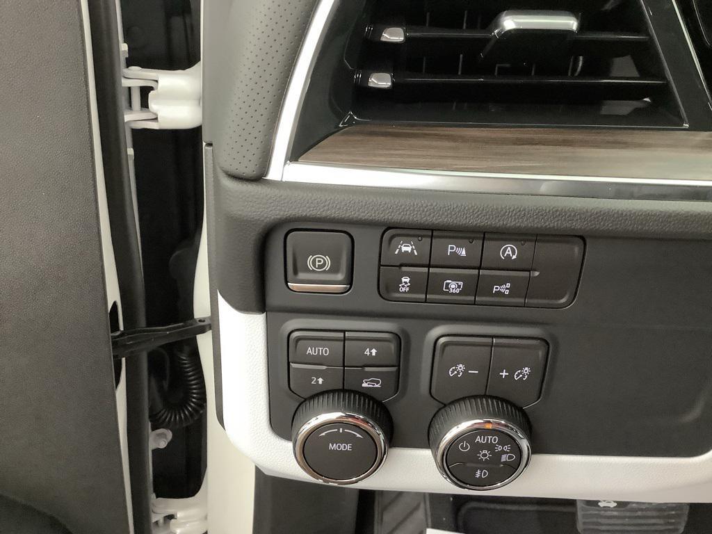 new 2025 Chevrolet Tahoe car