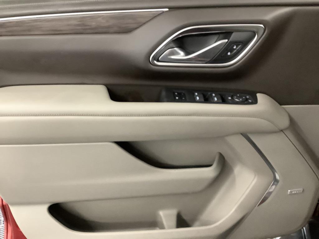 used 2021 Chevrolet Suburban car, priced at $38,380