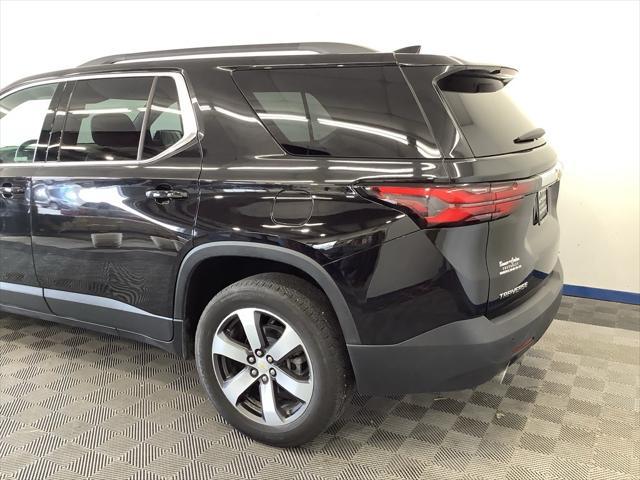 used 2022 Chevrolet Traverse car, priced at $29,980
