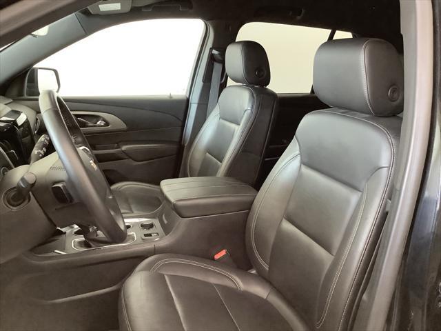 used 2022 Chevrolet Traverse car, priced at $29,980