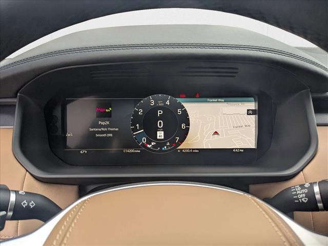 used 2024 Land Rover Discovery car, priced at $61,888