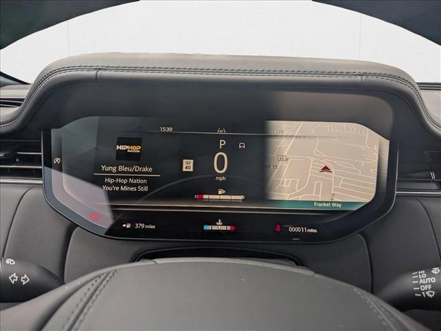 new 2025 Land Rover Range Rover car, priced at $157,430