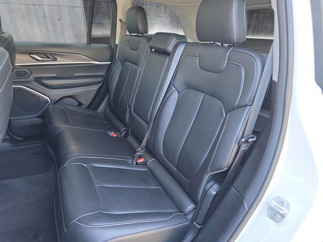 used 2022 Jeep Grand Cherokee car, priced at $31,990