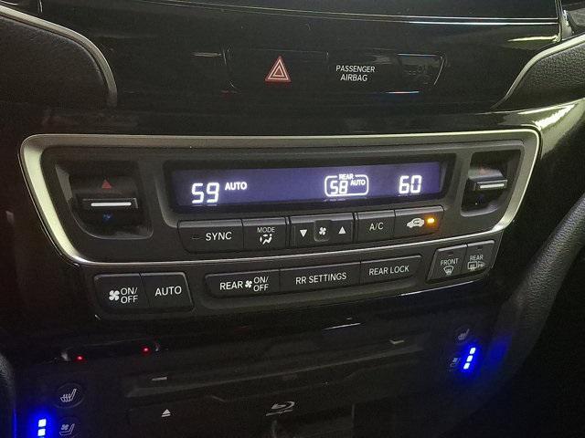 used 2021 Honda Pilot car, priced at $30,000