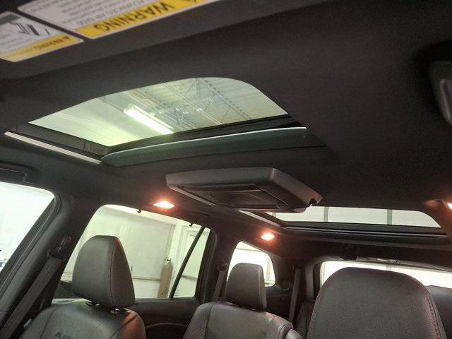used 2021 Honda Pilot car, priced at $30,000
