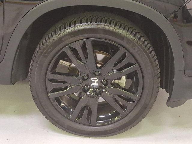 used 2021 Honda Pilot car, priced at $30,000