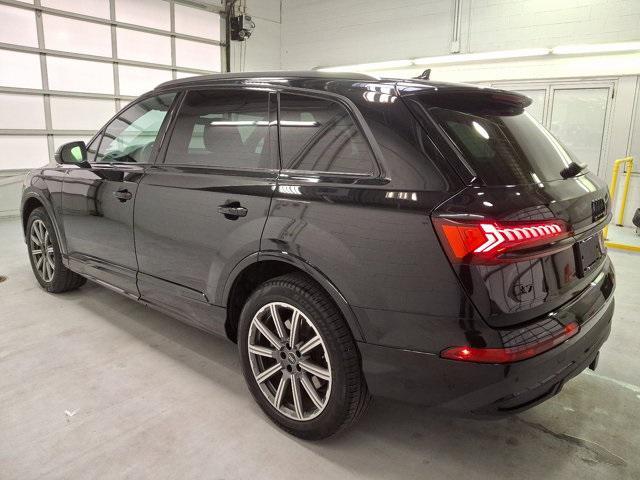 used 2024 Audi Q7 car, priced at $53,500