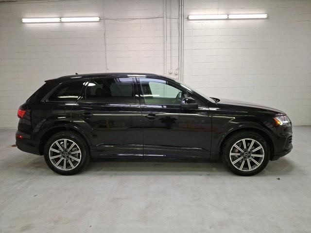 used 2024 Audi Q7 car, priced at $53,500