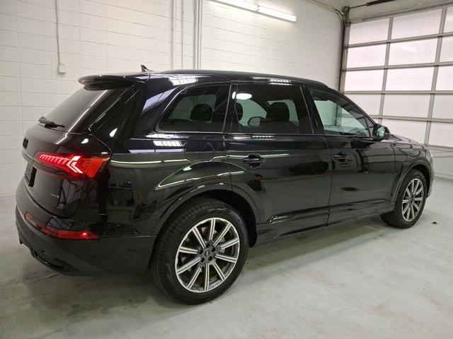 used 2024 Audi Q7 car, priced at $53,500