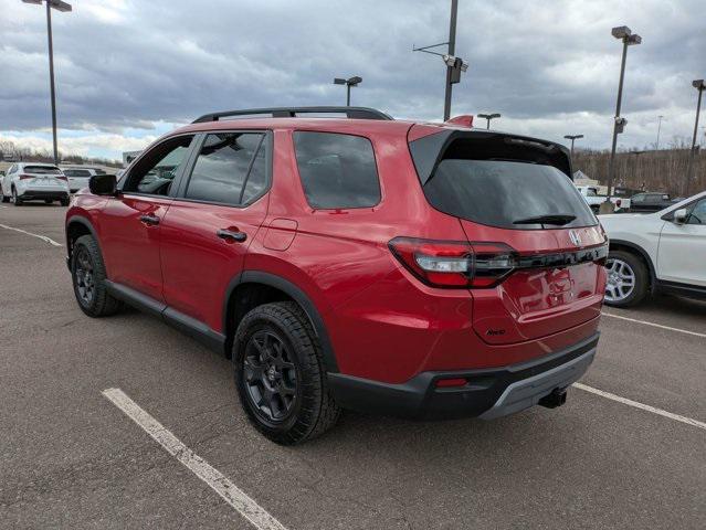 new 2025 Honda Pilot car, priced at $51,305