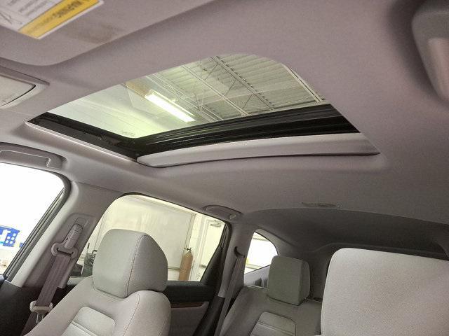 used 2020 Honda CR-V car, priced at $26,200