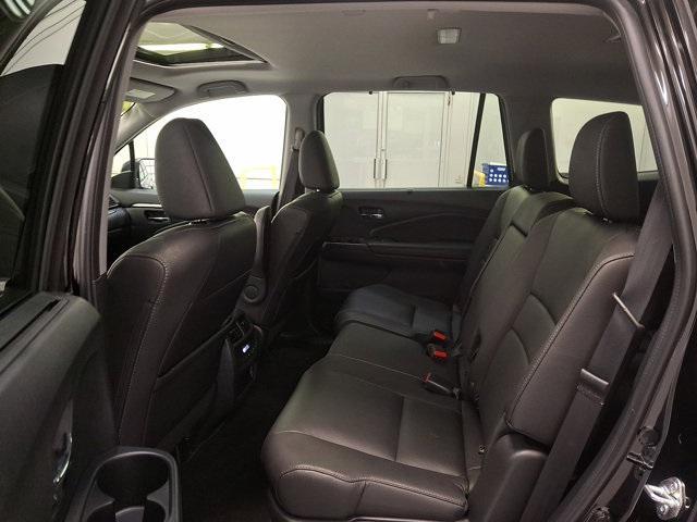 used 2022 Honda Pilot car, priced at $29,100