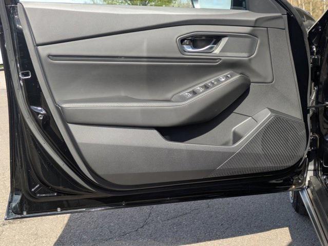 new 2025 Honda Accord Hybrid car, priced at $34,805
