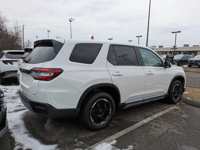 new 2025 Honda Pilot car, priced at $49,980