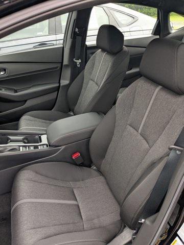 new 2025 Honda Accord Hybrid car, priced at $33,887