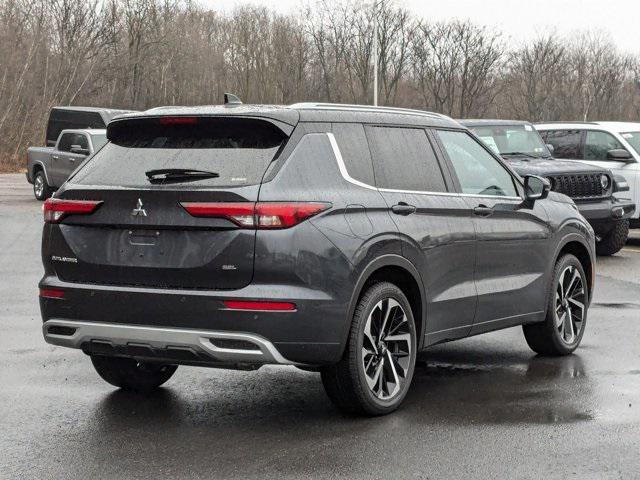 new 2024 Mitsubishi Outlander car, priced at $40,494