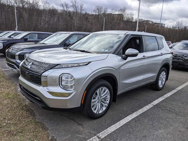 new 2024 Mitsubishi Outlander car, priced at $29,668