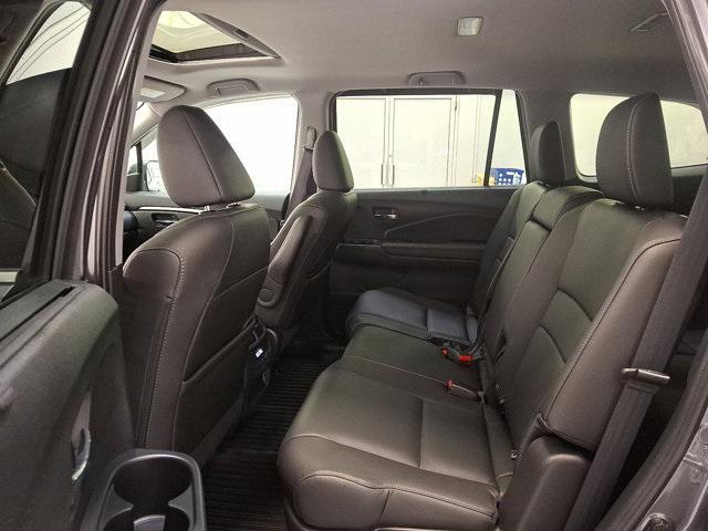 used 2022 Honda Pilot car, priced at $32,500