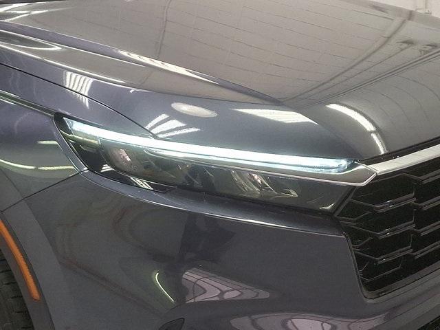 used 2024 Honda CR-V car, priced at $32,100