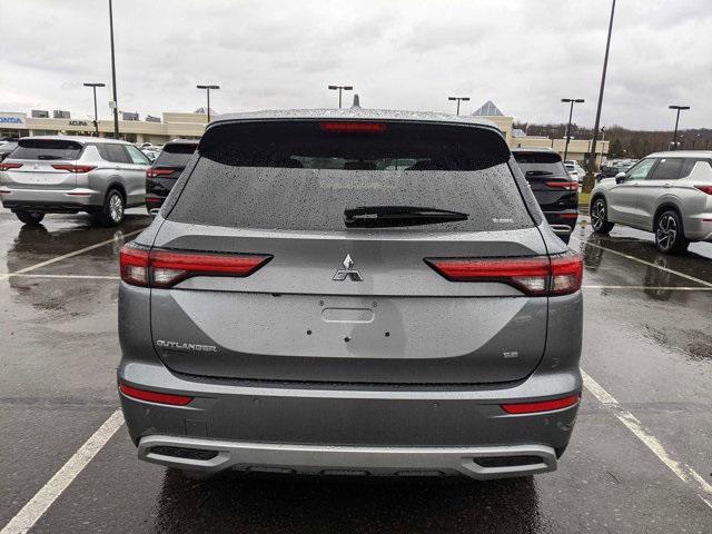 new 2024 Mitsubishi Outlander car, priced at $33,043