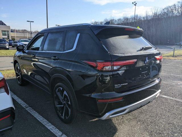 new 2024 Mitsubishi Outlander car, priced at $33,845