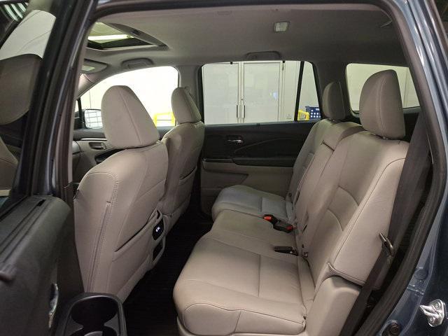 used 2022 Honda Pilot car, priced at $29,800