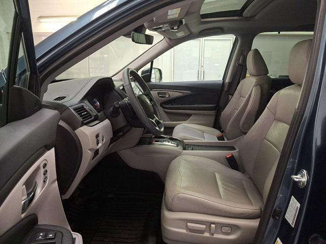 used 2022 Honda Pilot car, priced at $29,800