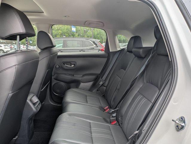 new 2025 Honda HR-V car, priced at $32,193
