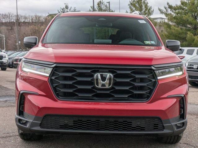 new 2025 Honda Pilot car, priced at $44,150