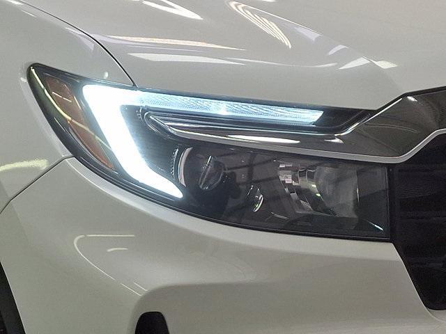 used 2022 Honda Passport car, priced at $30,300
