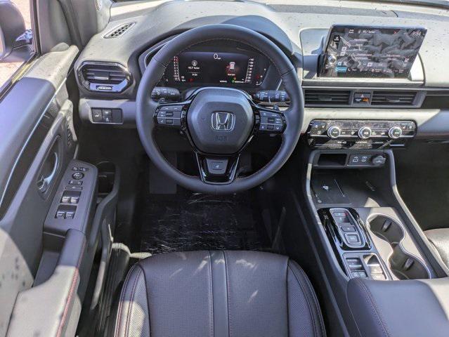 new 2025 Honda Pilot car, priced at $51,180
