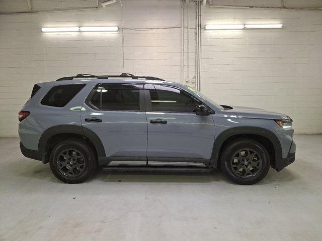 used 2023 Honda Pilot car, priced at $39,400