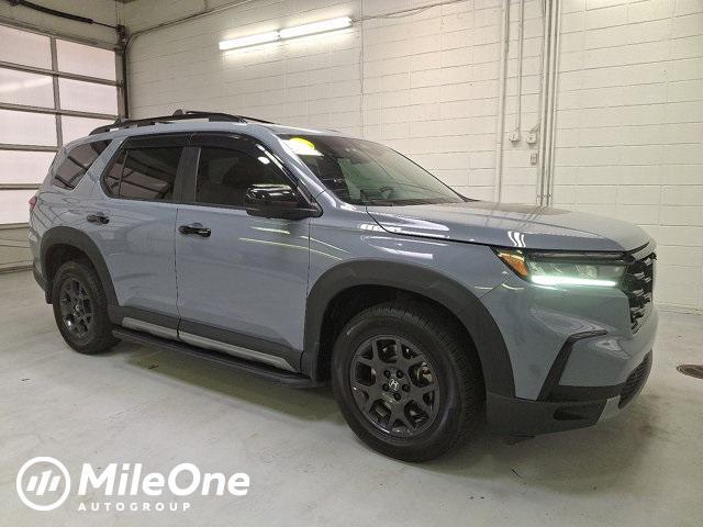 used 2023 Honda Pilot car, priced at $39,400